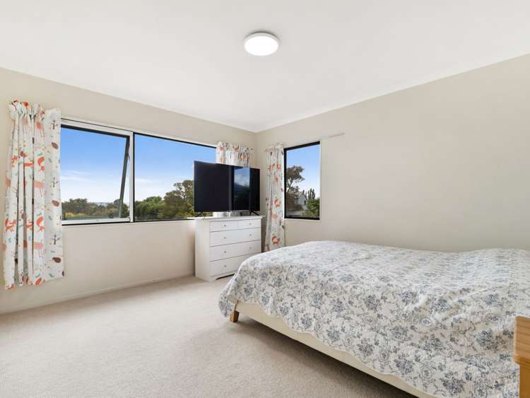 32 Stanley Drive Lynmore_18