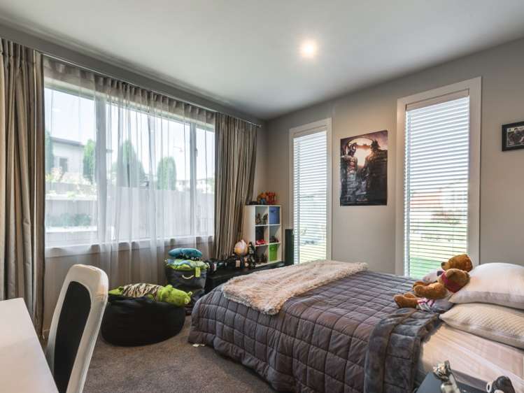 29 Magnolia Rise Waipahihi_9