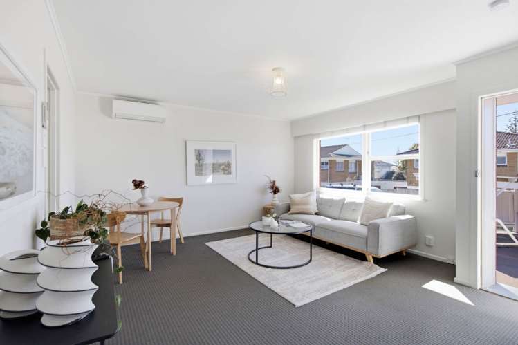 1/104 Titirangi Road_2
