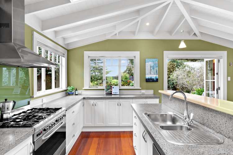 196 Carrington Road Mount Albert_6