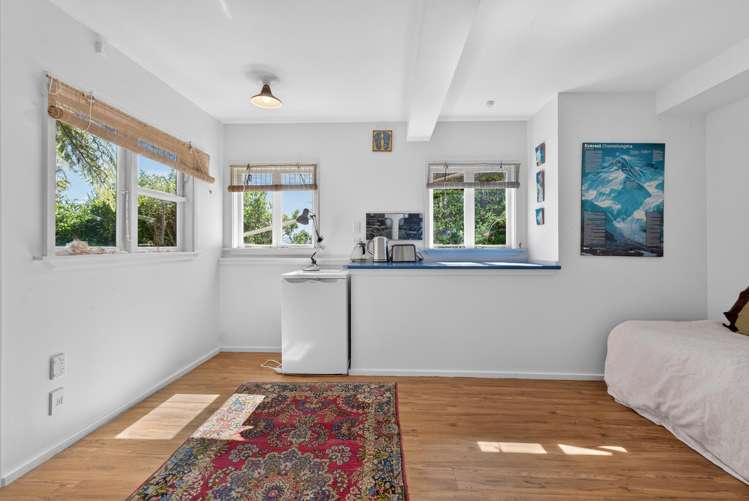 19 Karaka Street Eastbourne_23