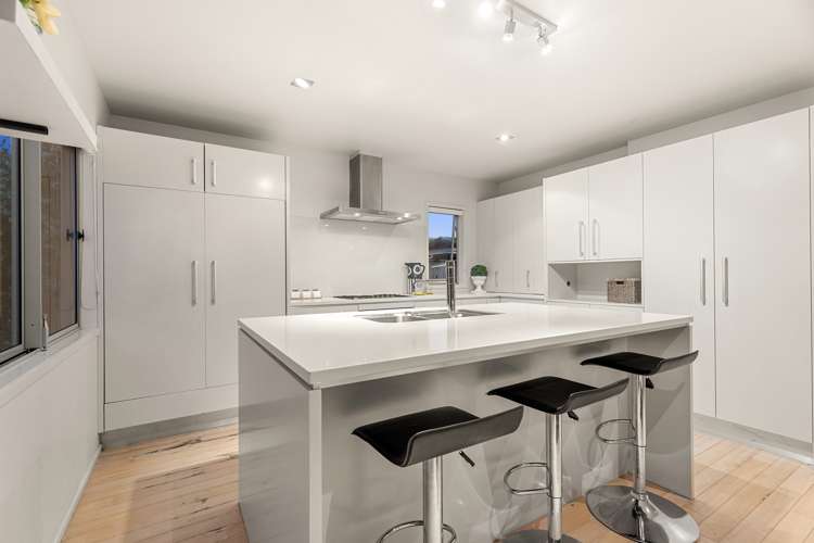 9c Clarke Road Onehunga_11