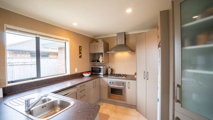 12 Orlando Way Kelvin Grove_7