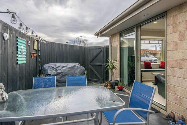 24 Bayliss Close Northwood_8