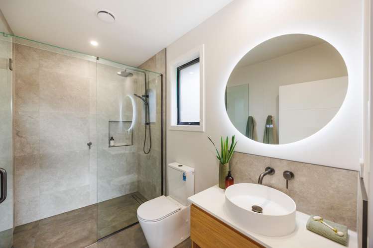 16B St Albans Avenue Hokowhitu_18