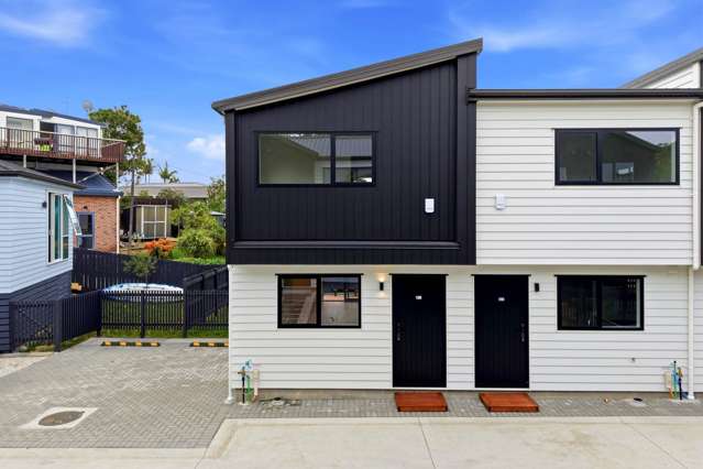 Stylish 2-Bedroom Home with Versatile Study