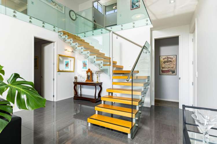 7 Golf View Close Fairhall_17