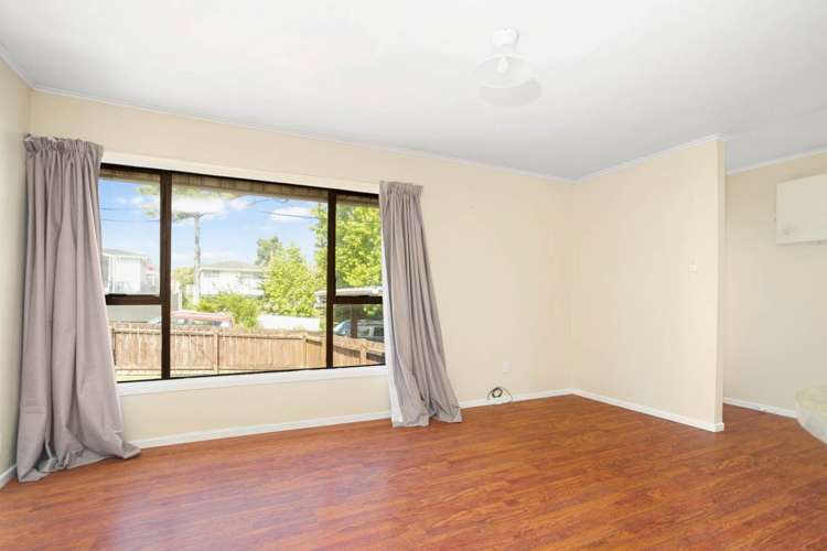 1/13 Kereru Street Henderson_5