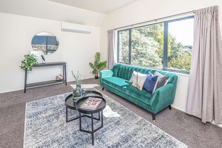 4 Rotokawau Drive St Johns Hill_9