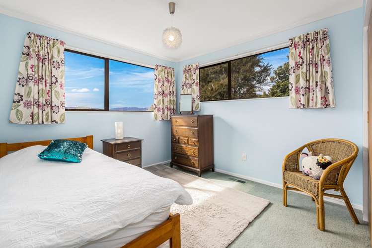 7 Furneaux Grove Whitby_20