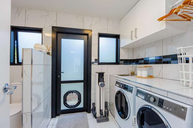 3 Holyoake Place Chatswood_24