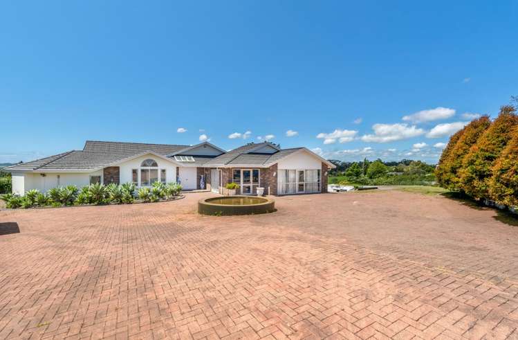 384 Whitford Road Whitford_6