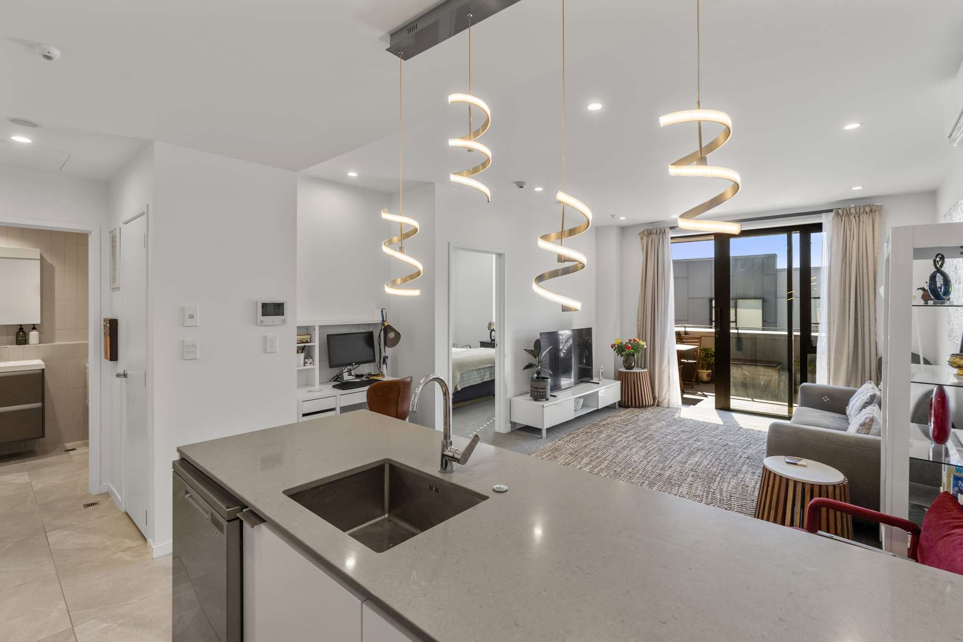 202/1 Kimiora Street Three Kings_0