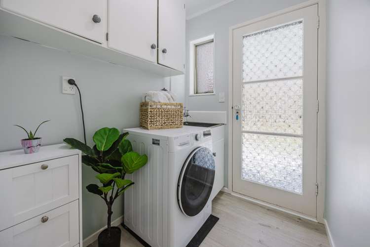 2/11 Cairngorm Place Highland Park_16