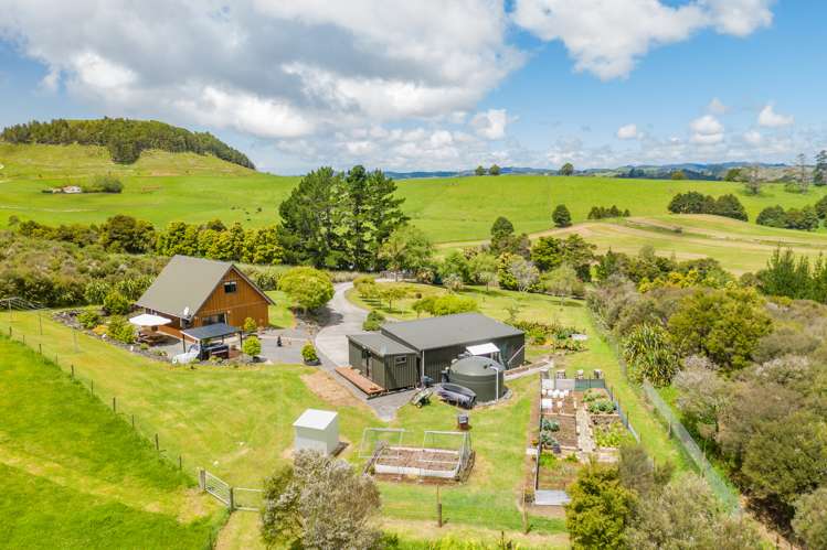 233 Pigs Head Road Whakapara_11