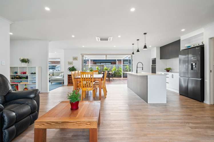 67 Kaurinui Crescent One Tree Point_4