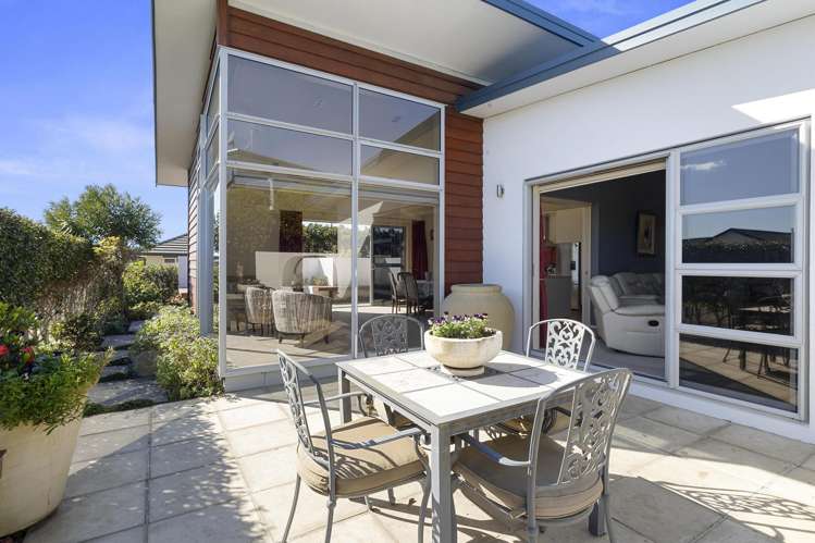 4 Saint Andrews Parkway Waiwhakaiho_11