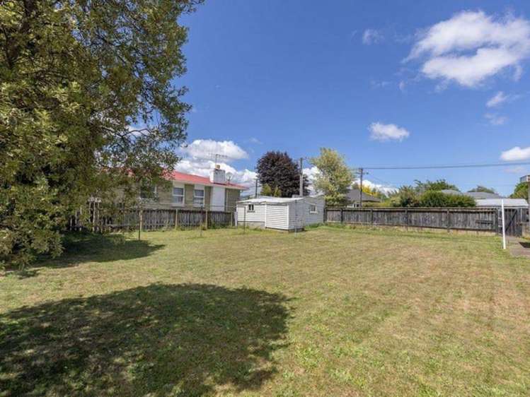181 Bath Street Levin_1