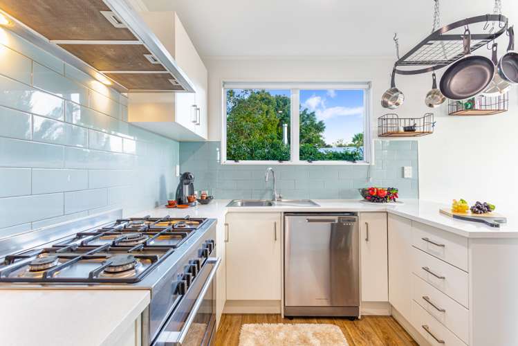 27 Danube Lane Glen Eden_7