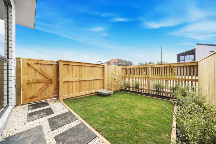 76 Picnic Point Road Hobsonville_22