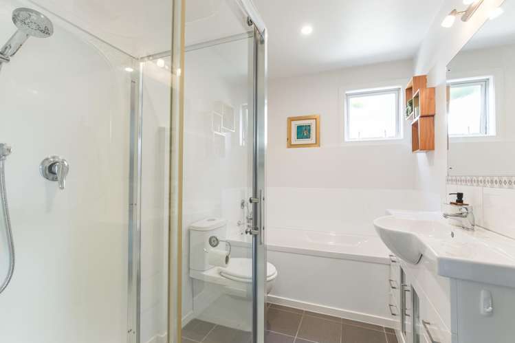 7A Jay Street Paparangi_6