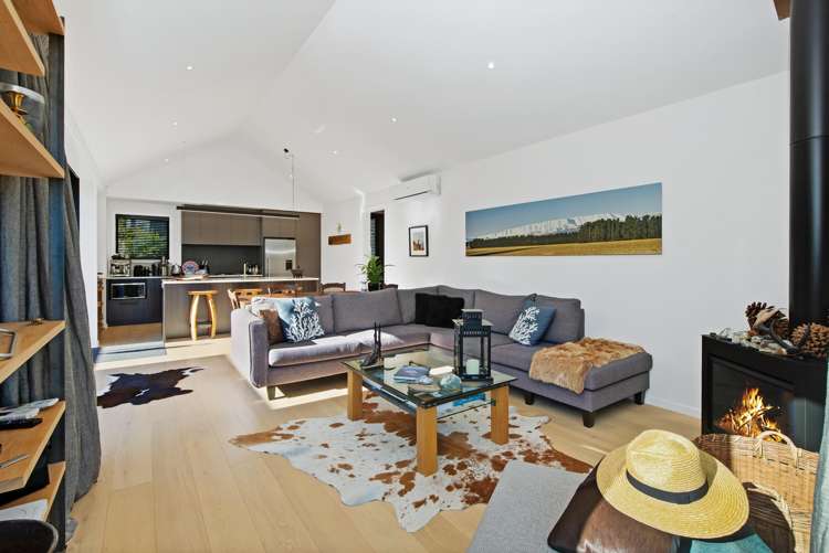 4 Kokako Lane Jacks Point_15