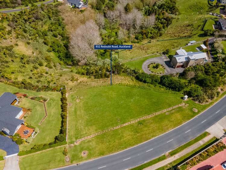 932 Redoubt Road Flat Bush_6