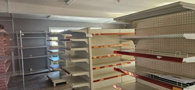 1 Main Road Katikati_4