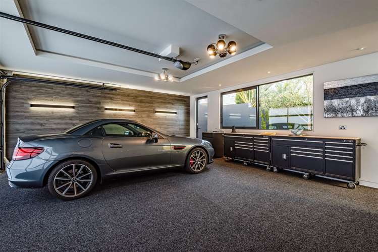 193 Beach Road Castor Bay_21