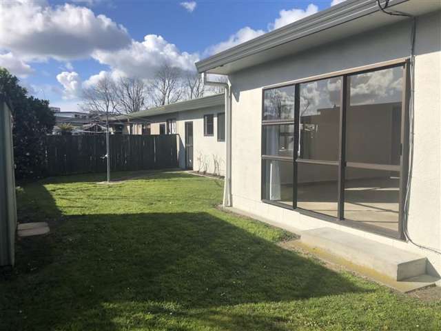 18a Middle Road 10484_2
