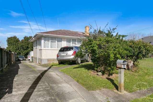 19 Clarkson Crescent Otara_2