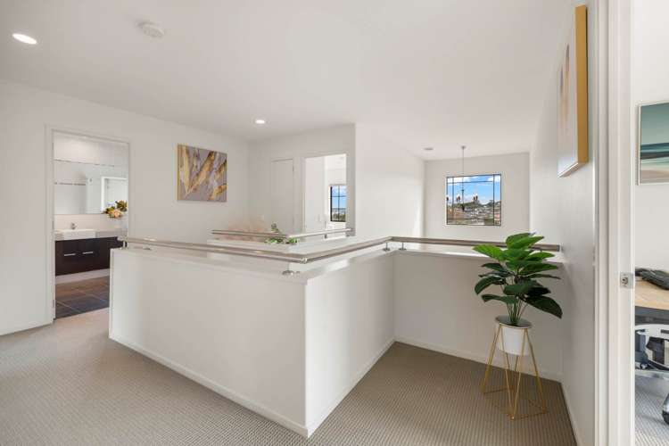 18 Valderama Drive Flat Bush_13