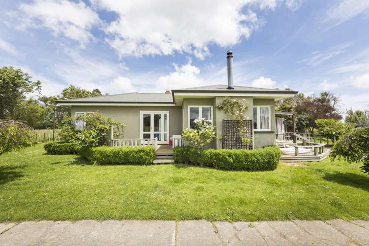 149 Short Road Halcombe_19