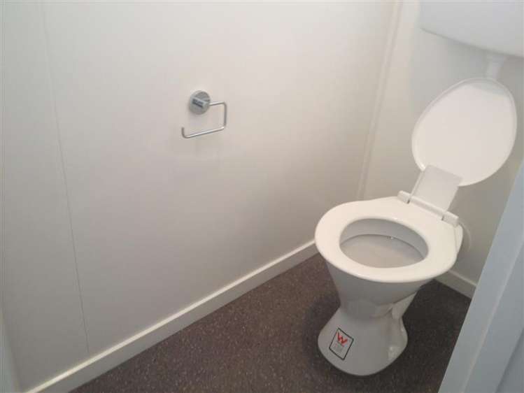 2/157 Eye Street Appleby_8