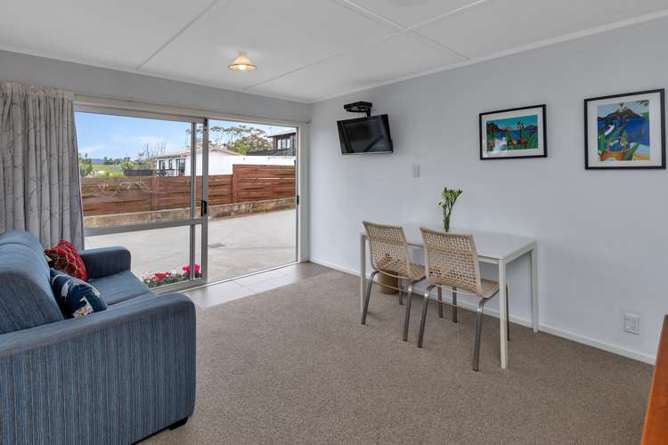 16 Pah Road Onerahi_17