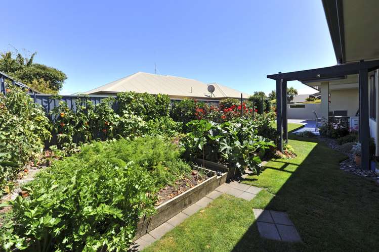 130 Aldinga Avenue Stoke_20