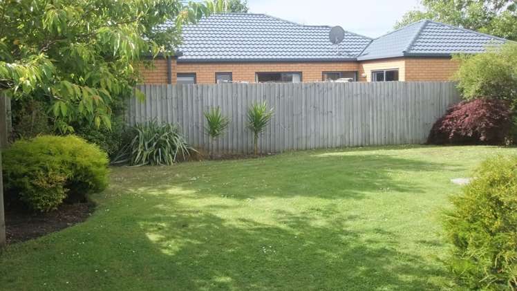 39 Mauger Drive Heathcote Valley_16