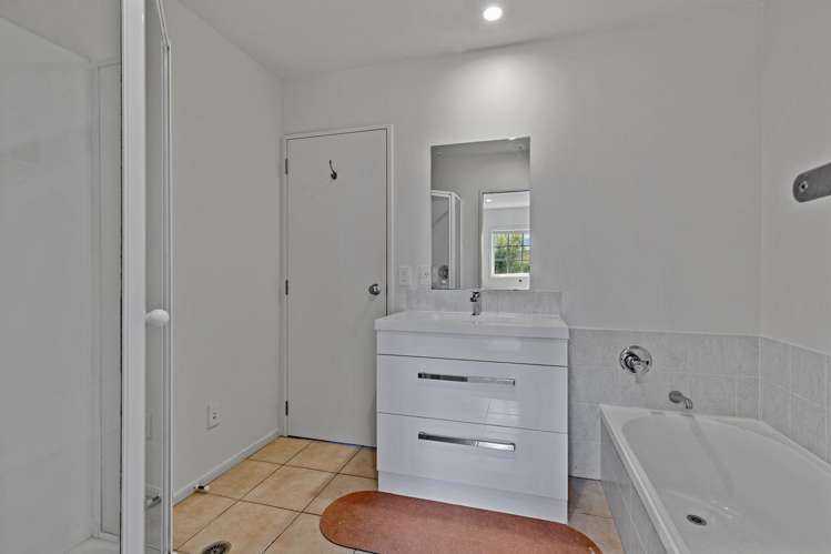 3/78 Fernhill Way Oteha_8