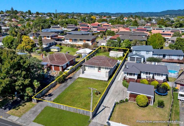 4 Duncan Avenue Te Atatu South_12