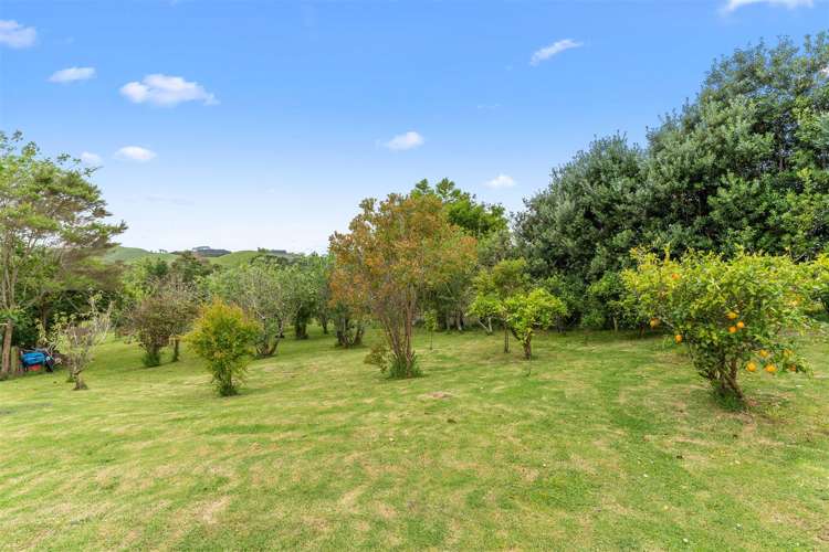 34 Naumai Road Tauhoa_21