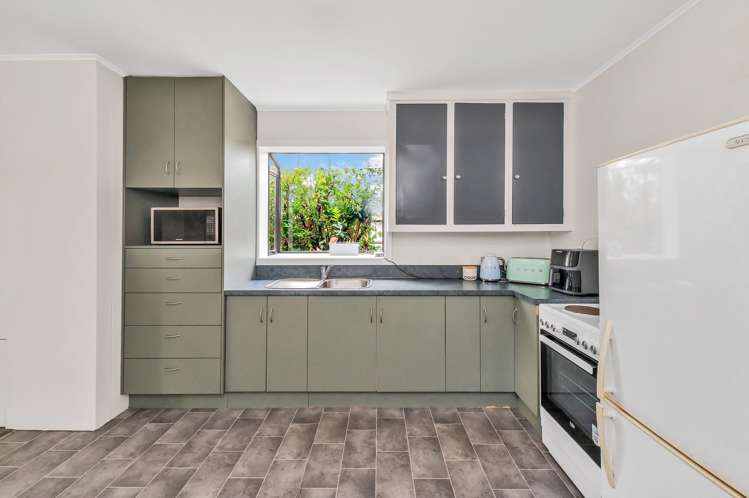 39 Leeston and Lake Road Leeston_8