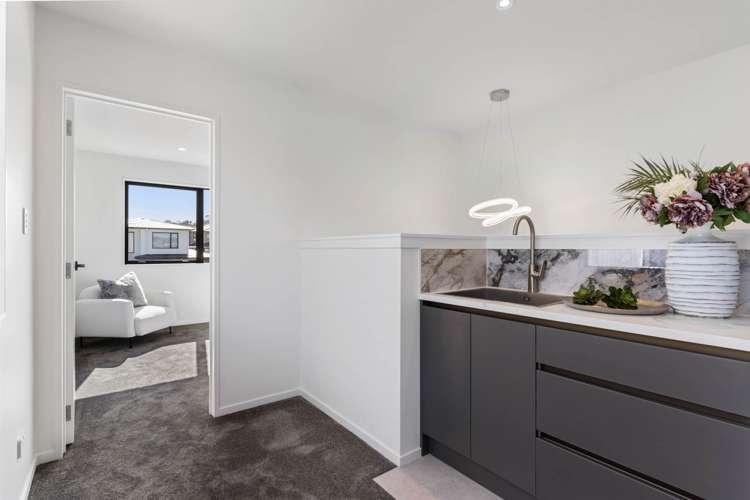 62 Malahide Drive Flat Bush_14