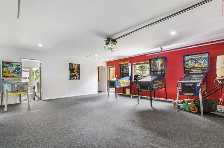 6 Canonbie Place East Tamaki Heights_27