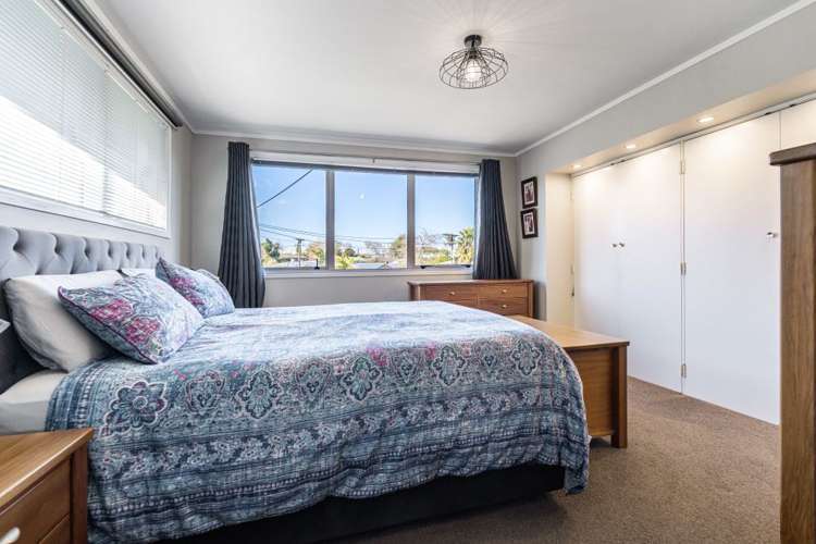 1/9 Mayburn Road Te Atatu Peninsula_10