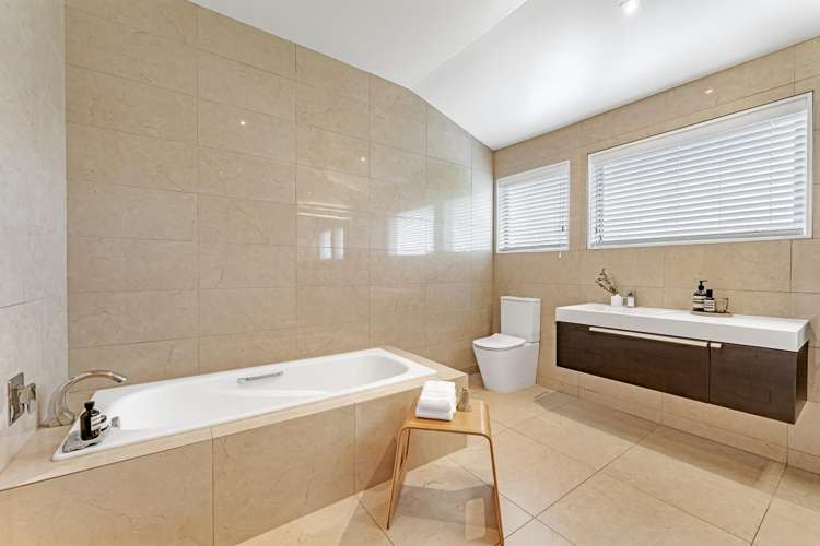 202 Gowing Drive Meadowbank_20