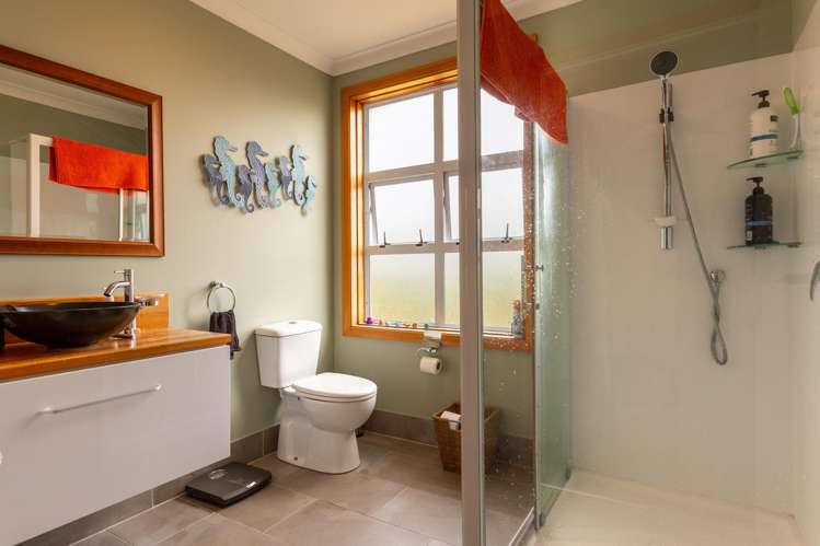 77 McLean Street Woodville_18