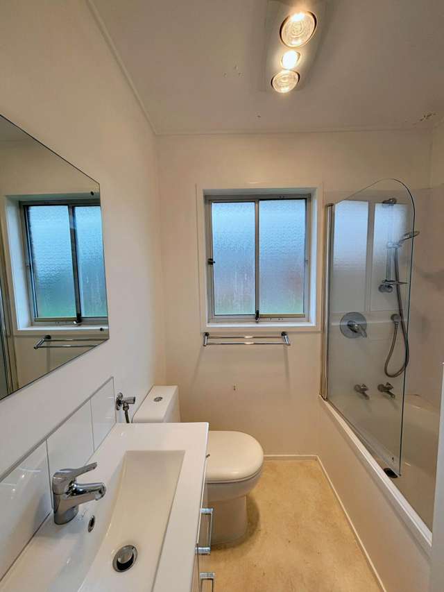 1/80 Howard Hunter Avenue St Johns_4
