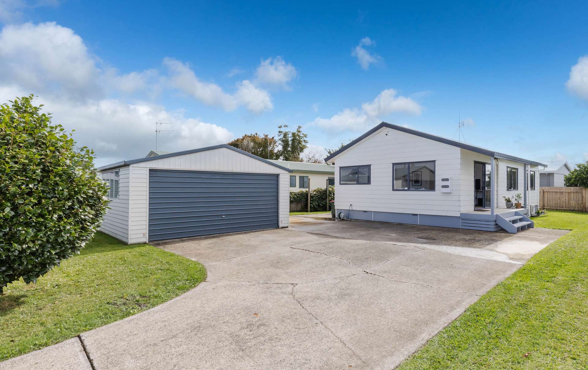 354 Kahikatea Drive Dinsdale_0