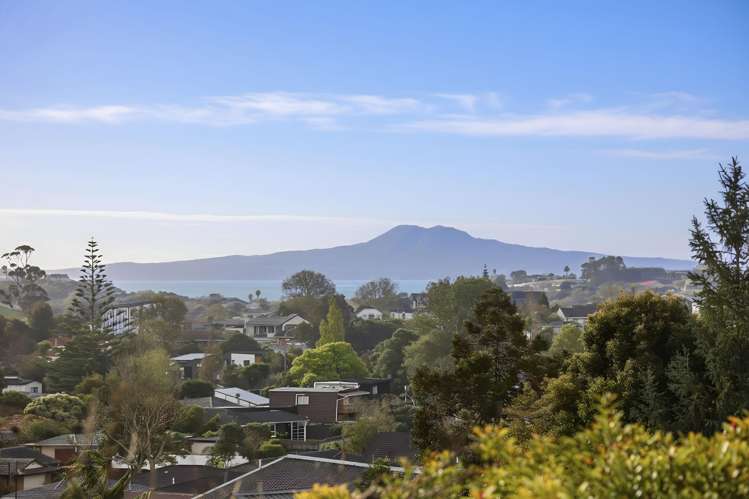 2 Kingussie Place Highland Park_3