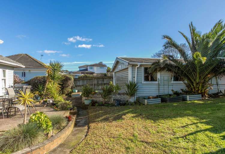 35 Arawa Street New Lynn_8
